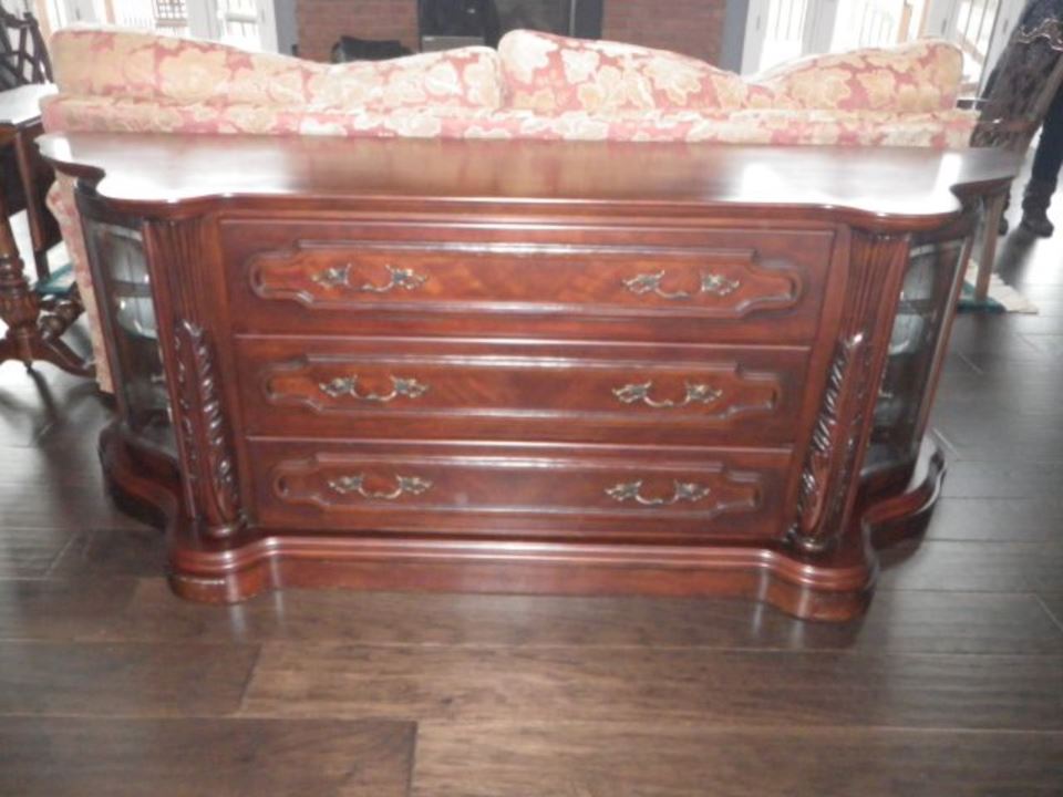 Smithton Online Auction