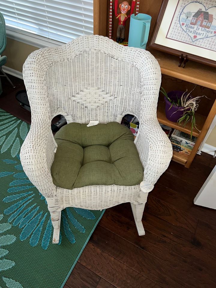 Wonderful Woodstock Moving Sale Deals - Get ready to BUY NOW!