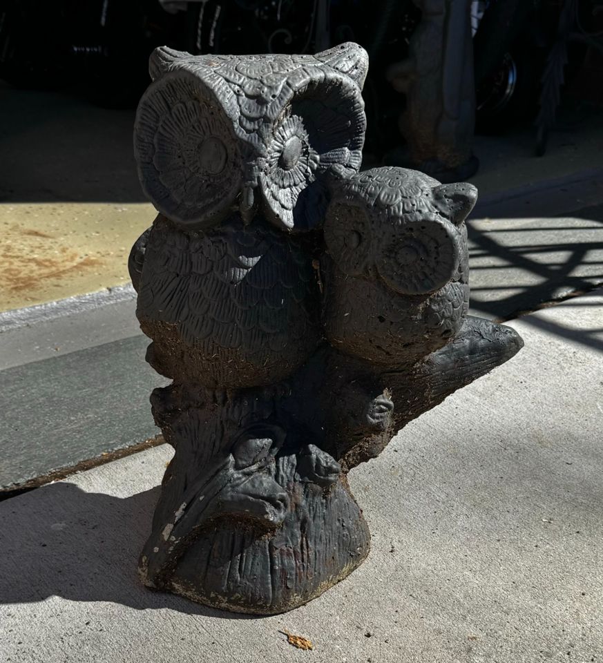 60% Off ON-LINE Moving  Sale Furniture Art & More...