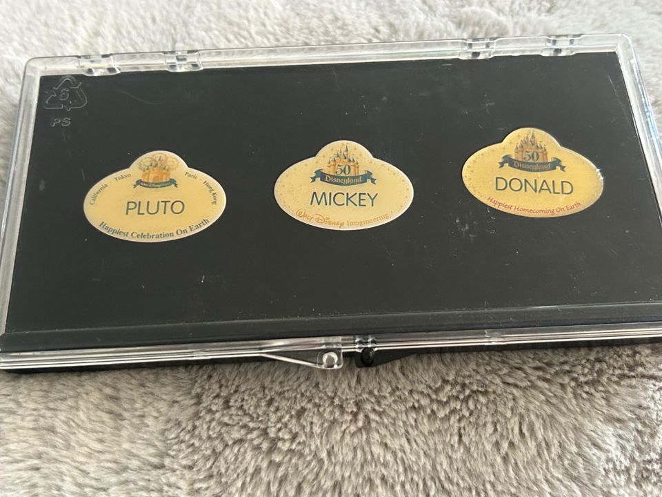 Massive Disney Pin Collection Part 6