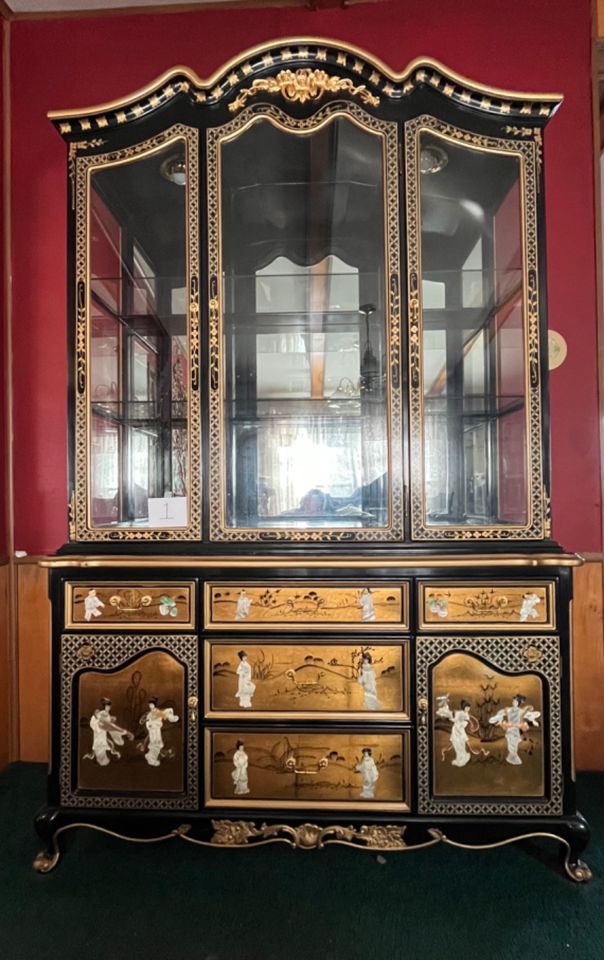 Fedke Estate Sales Online Only