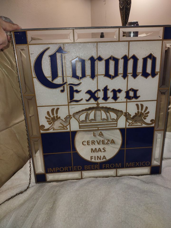 Beer Advertising-Stained Glass, Beer Taps, Mirrors Collection