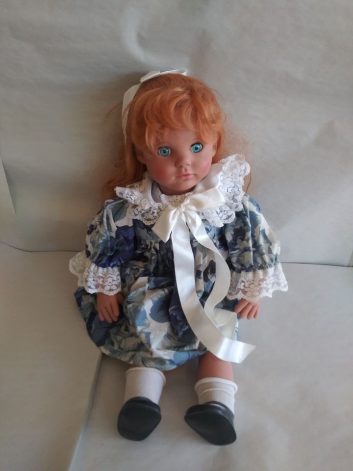 520 Estate Things- Dolls, Dolls and Dolls