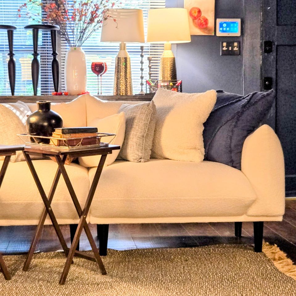 MAKE AN OFFER SALE!!! Modern Furniture & Decor