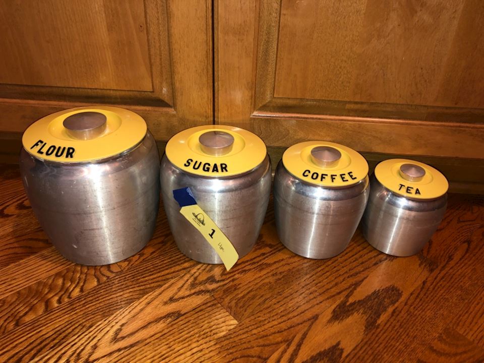 Arnold Online Estate