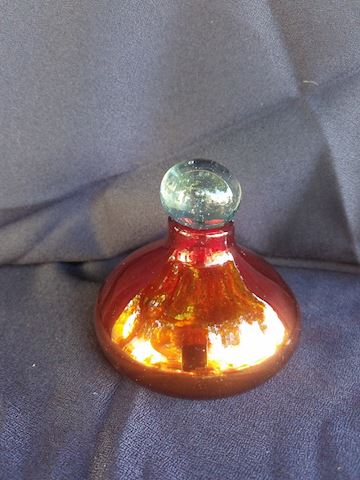 Red mercury bottle glass perfume bottle