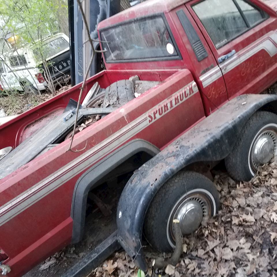 TOOL + AUTO + RUSTY JUNK + RIDING MOWERS - Online Estate Sale!