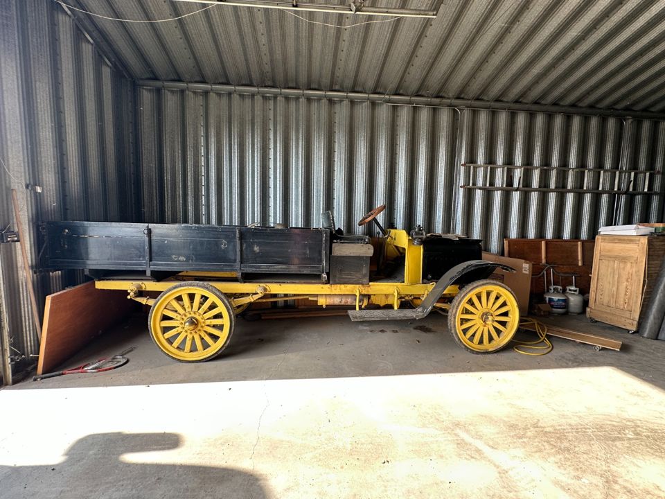 Tractors, Motorhome & More in Broomfield