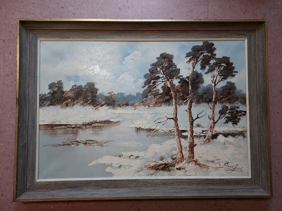 Hatchville Online Auction