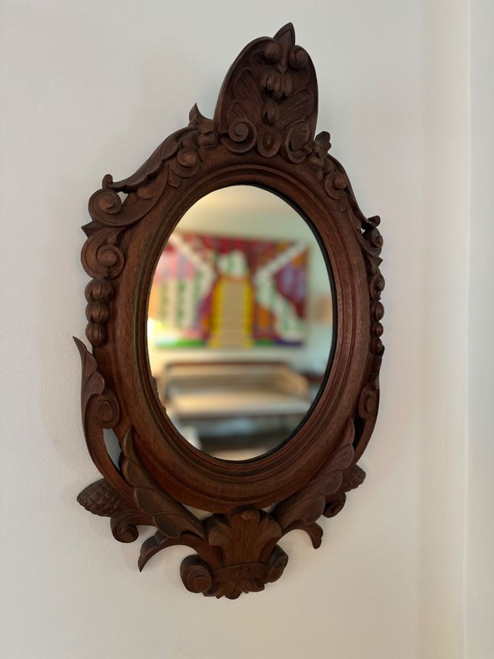 “INTERIOR STORIES” north Stamford estate auction