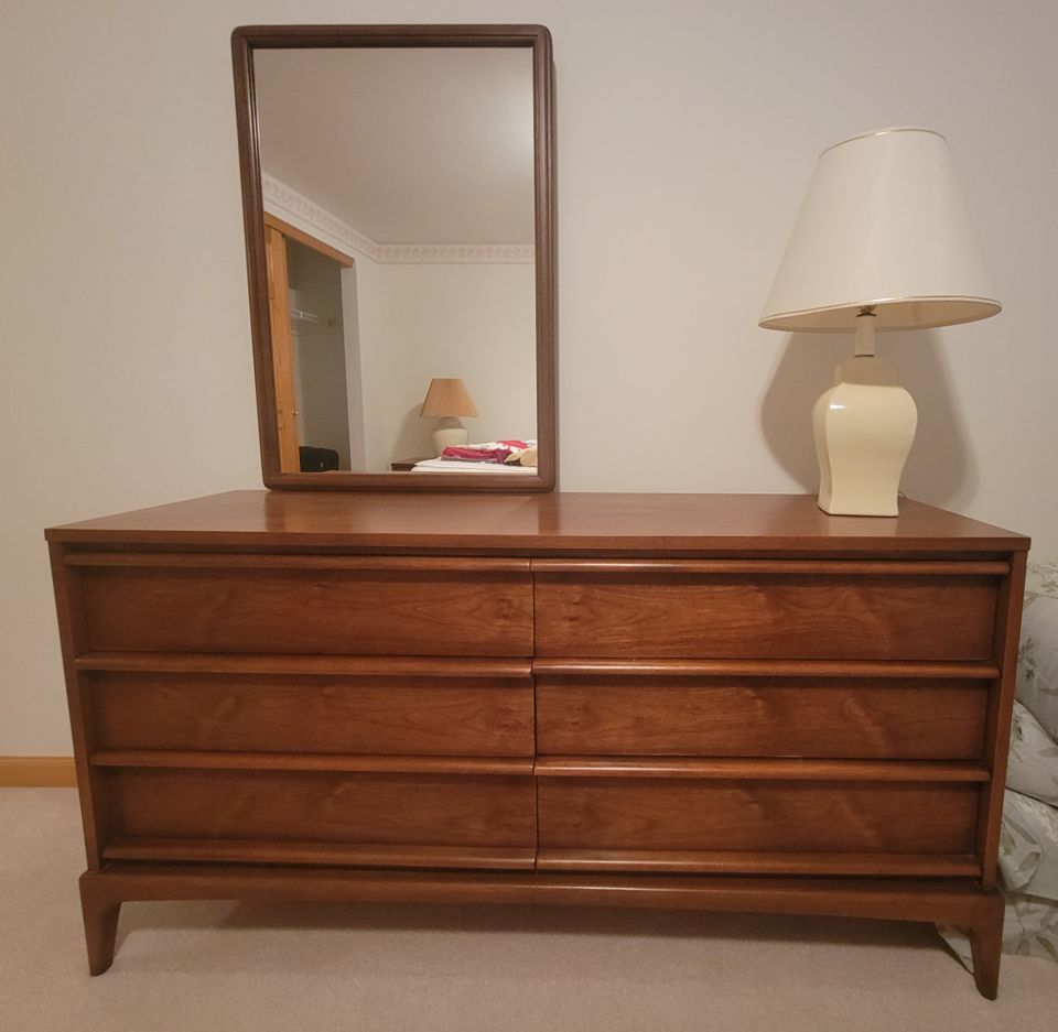 Fantastic St. Charles Estate Mid Century, Furniture, Household