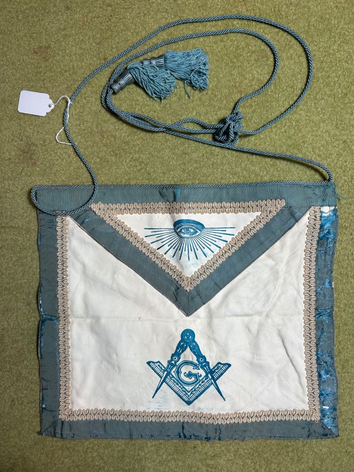 Captain Larry Taylor’s Collections Online