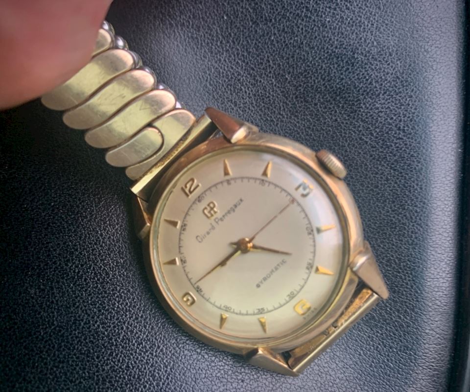 Vintage Watches, Jewelry, Fashion and Decor!
