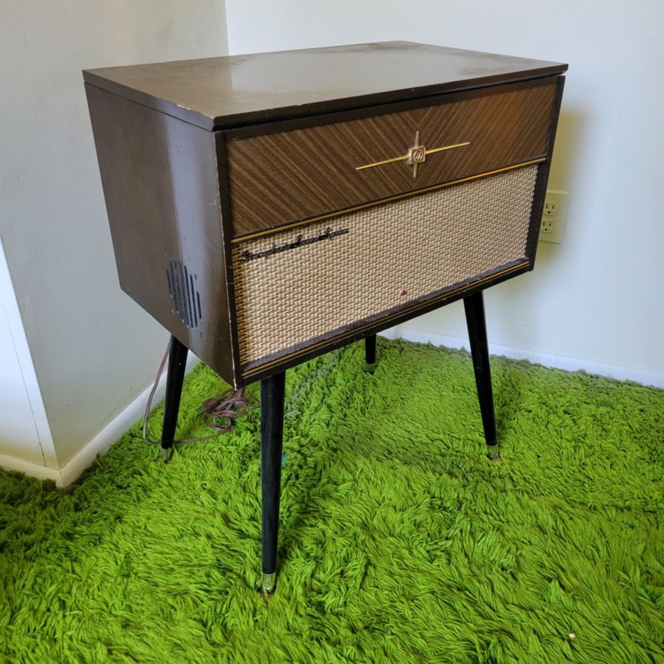 ESTATE SALE - Toms River