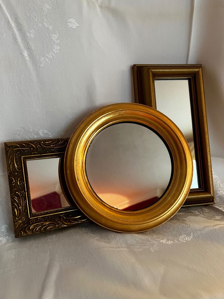 Online Grandmillennial Heritage Sale 