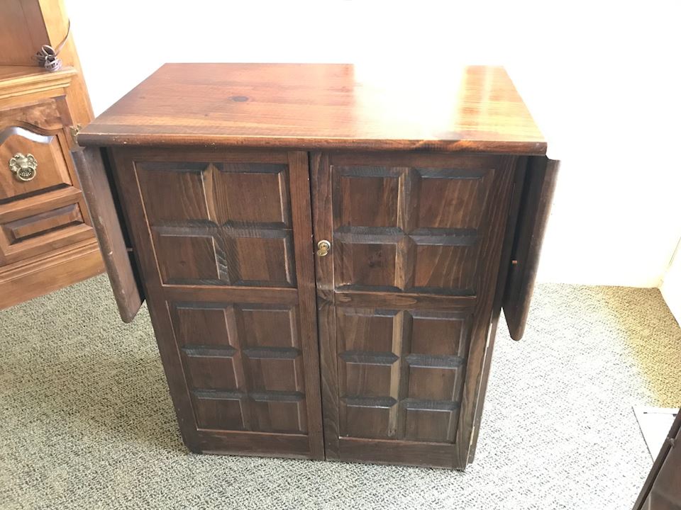 PW Green Gig Harbor Online Estate Auction