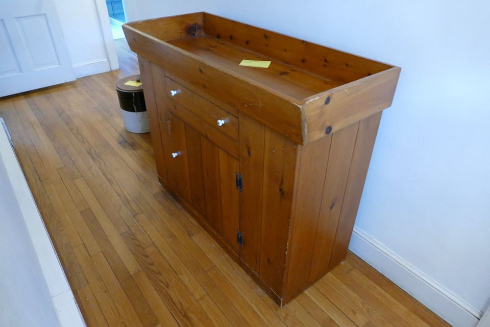 Centerville Online Estate Auction