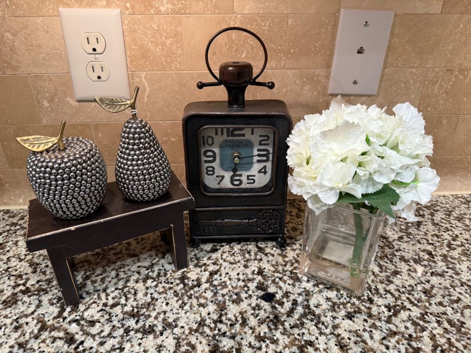 Resellers Marketplace Online Sale