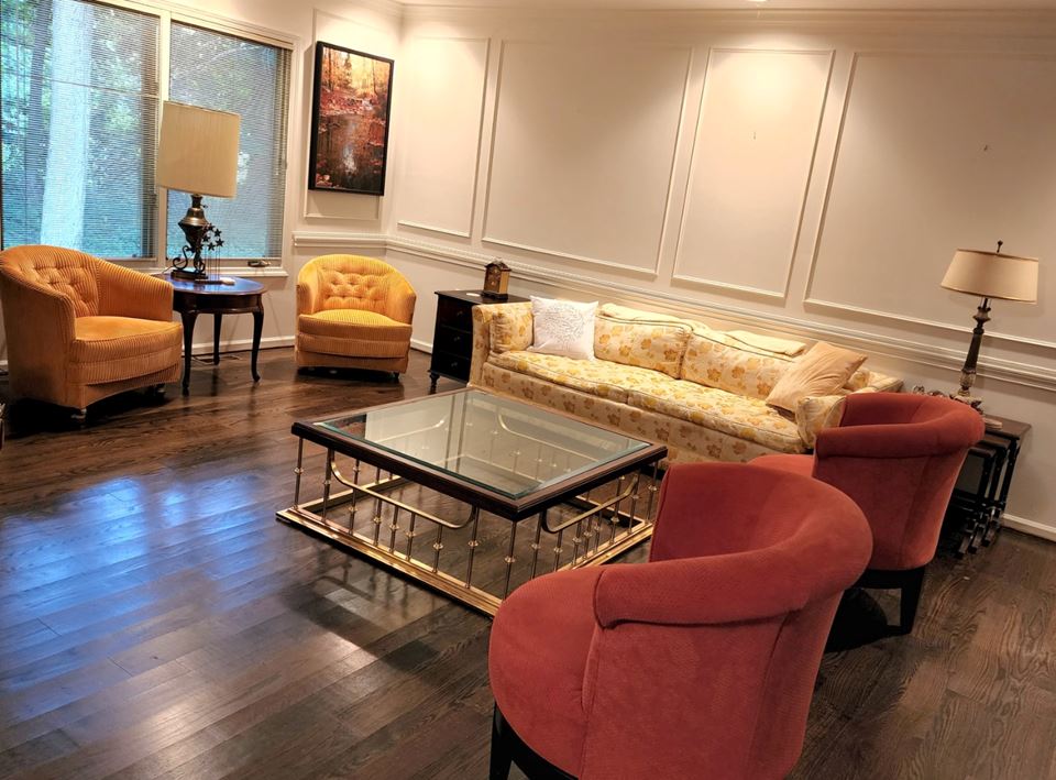 Up to 75% OFF! Fabulous Farmington Hills Online Estate Sale