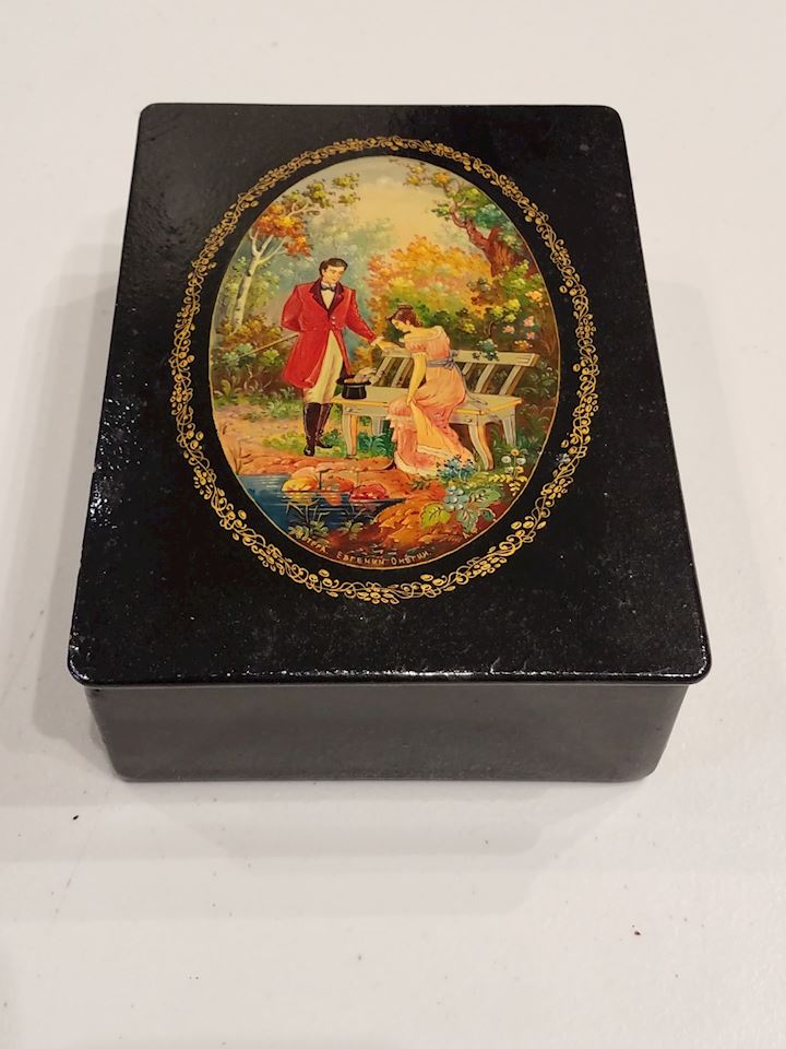 A Collector's Sale...Trinkets & Treasures, May 2021