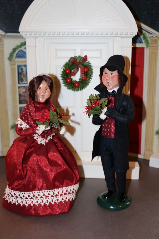 Byers  Carolers Collection and Christmas Decorations On-Line Estate Sale