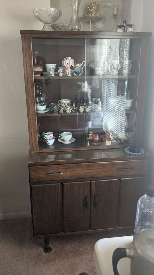 FREE items!! MCM china cabinet -$20 , all furniture $5 or less!!- WAYNE