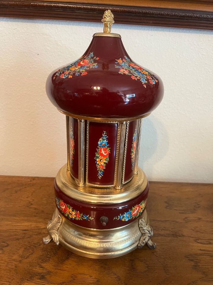Antiques, Collectibles, Jewelry 
