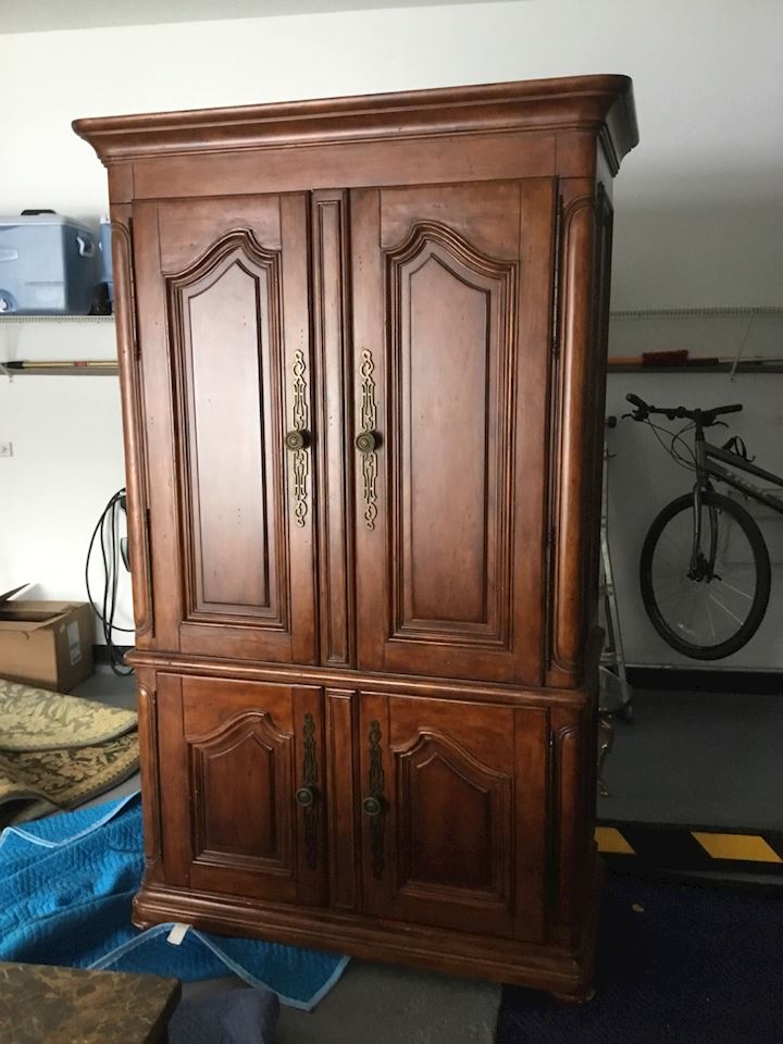 Elmhurst Estate Sale