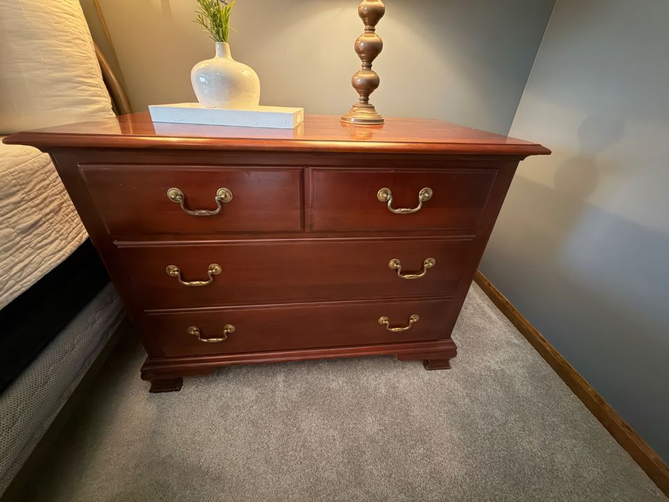chinese dress ladies Amazon.com: ORRD 3 Drawer Fluted Dresser for Bedroom, Mid Century Modern  Chest of Drawers, Wood Storage Small Dresser Organizer for Bedroom Living  Room Hallway Closet, Walnut : Home & Kitchen