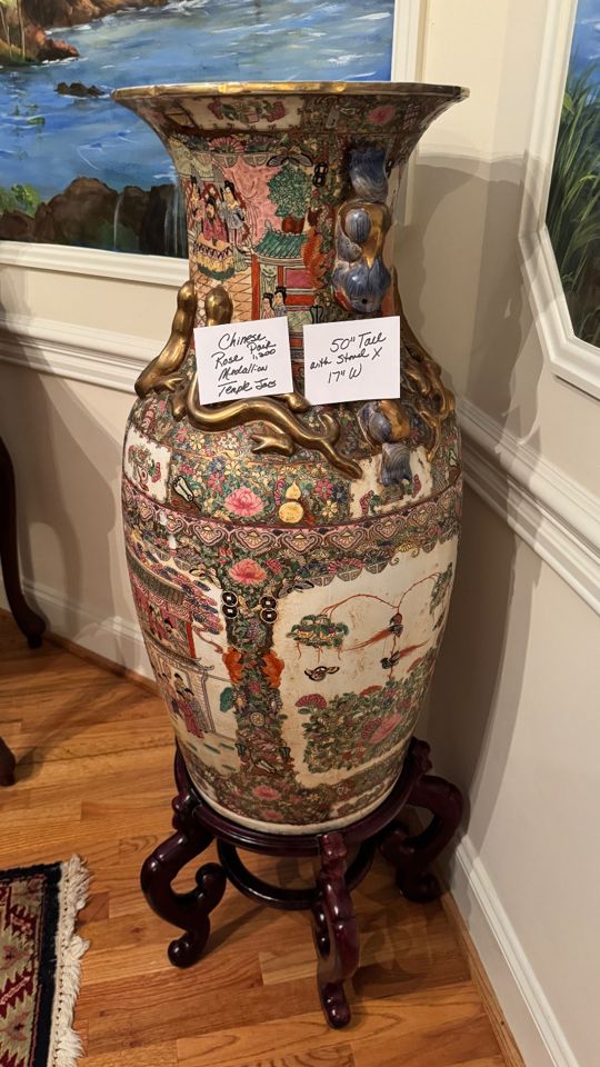 Donna Davis LLC- Collectible Fitz Floyd Christmas Decor, Antiques, Johnson brothers Turkey, Imari