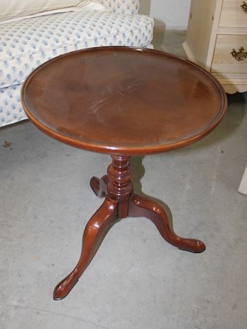 Brown Wood Round Side Table with Pedestal Base
