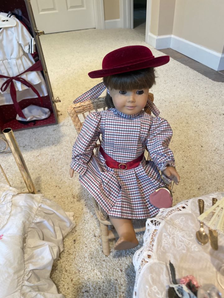 Lovely Chesterfield Online Sale