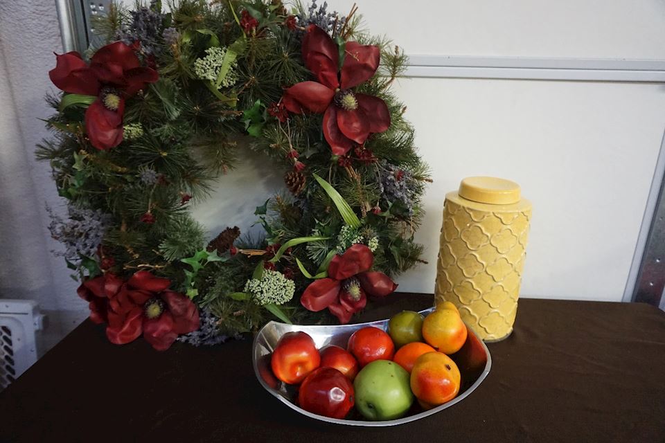 The Tag Ladies Online sale Auction