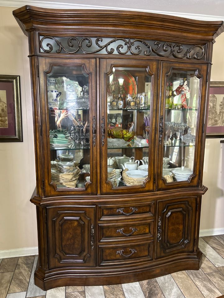 Eastside Estate Sale