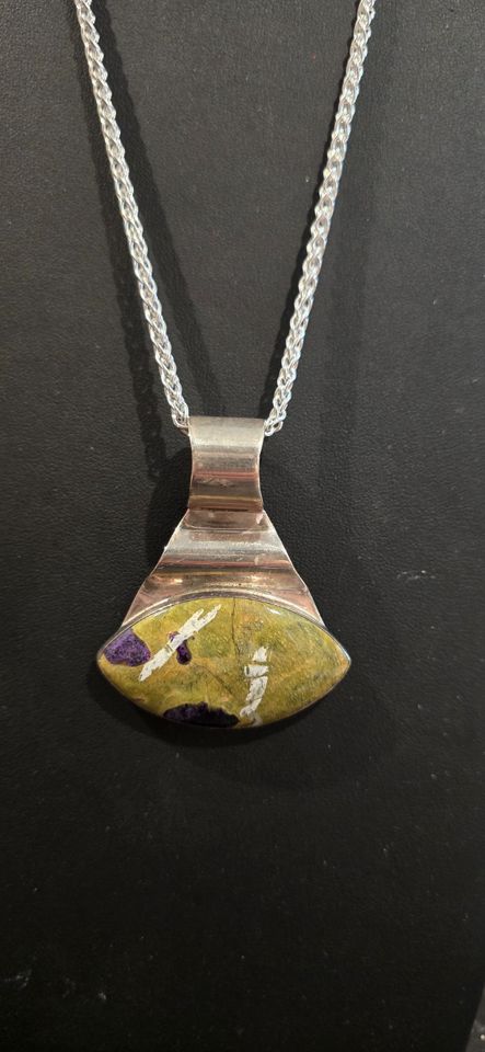925 Silver, Native Jewlery, and Genuine Stone Jewelry 