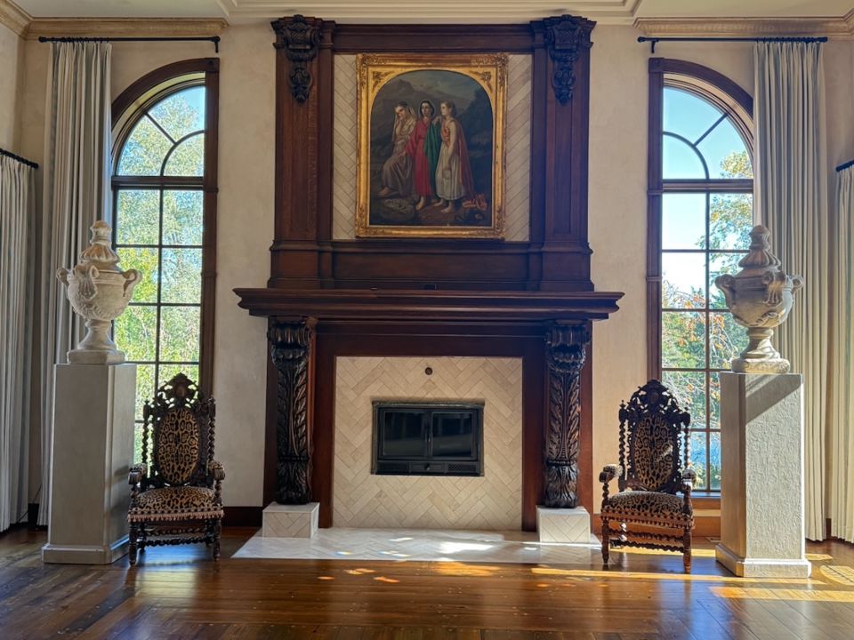 Stubbs Estates high end ONLINE sale - multi-million dollar home of artist and physician