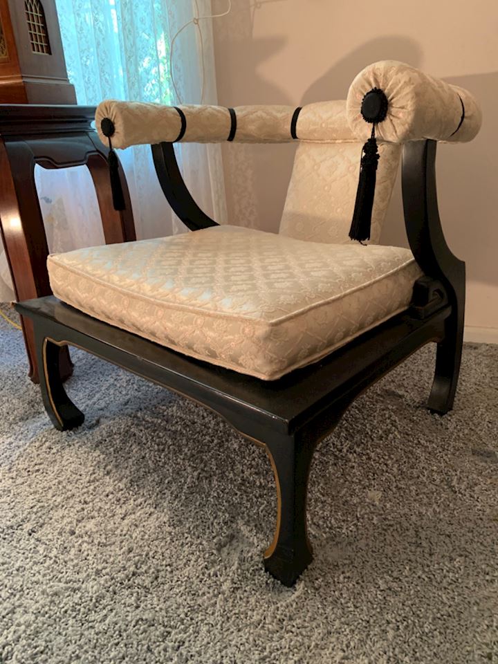 Wonderful Estate full of Asian & other great decor Retro More