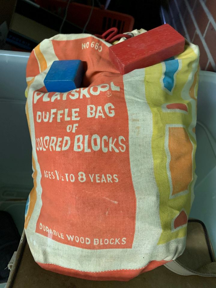 TAG SALE WITH VINTAGE AND COLLECTABLE RARE ITEMS- LAST 2 DAYS ALL MUST GO!!