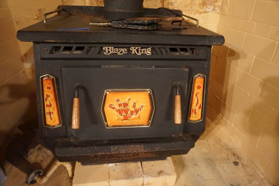 Cletus and Colleen Sollars Estate Sale