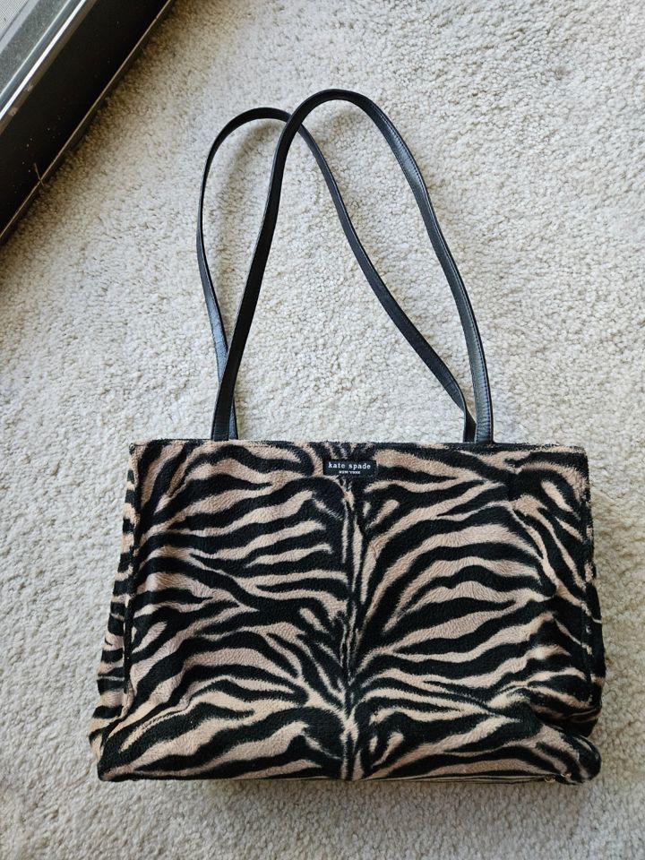 BUY ONLINE - Designer shoes, clothes, maple furniture - ANN ARBOR