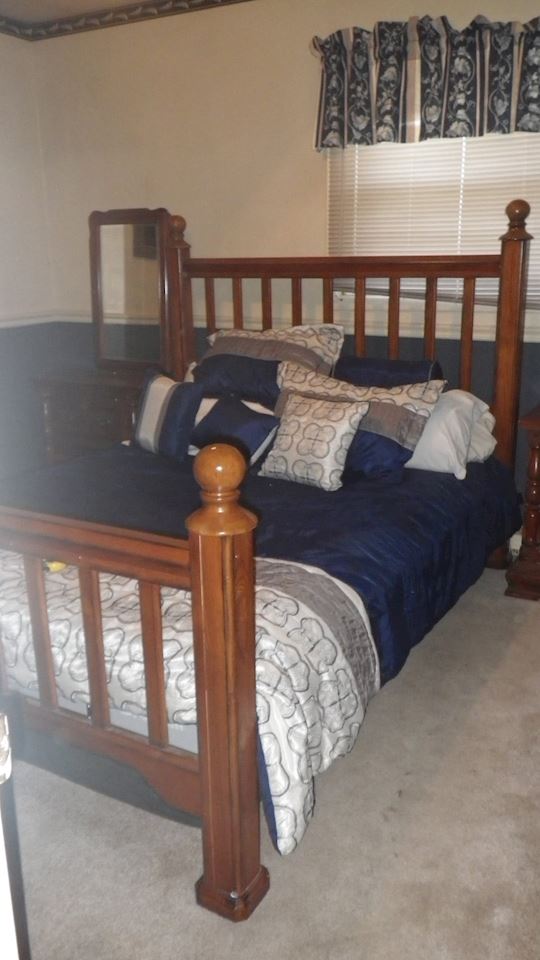 Arnold Online Estate