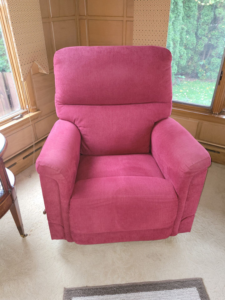 Historic Riverview Kankakee Estate Sale