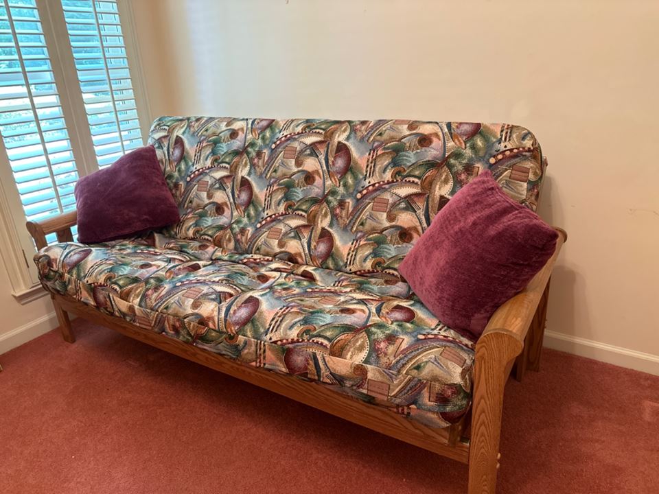 152. Full Size Futon bidding ends 4/23 50.00