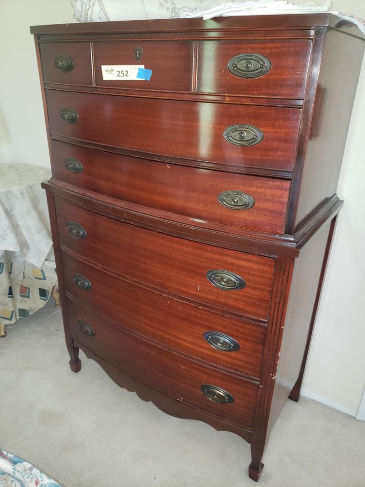 BR 252 Dixie Chest of Drawers bidding ends 6/5 5.00