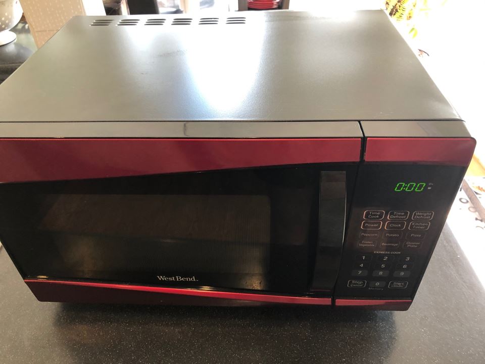 Clearing the Corner Online Auction 1 of 2 Making Room For Final Phases - Kitchen, Decor & more