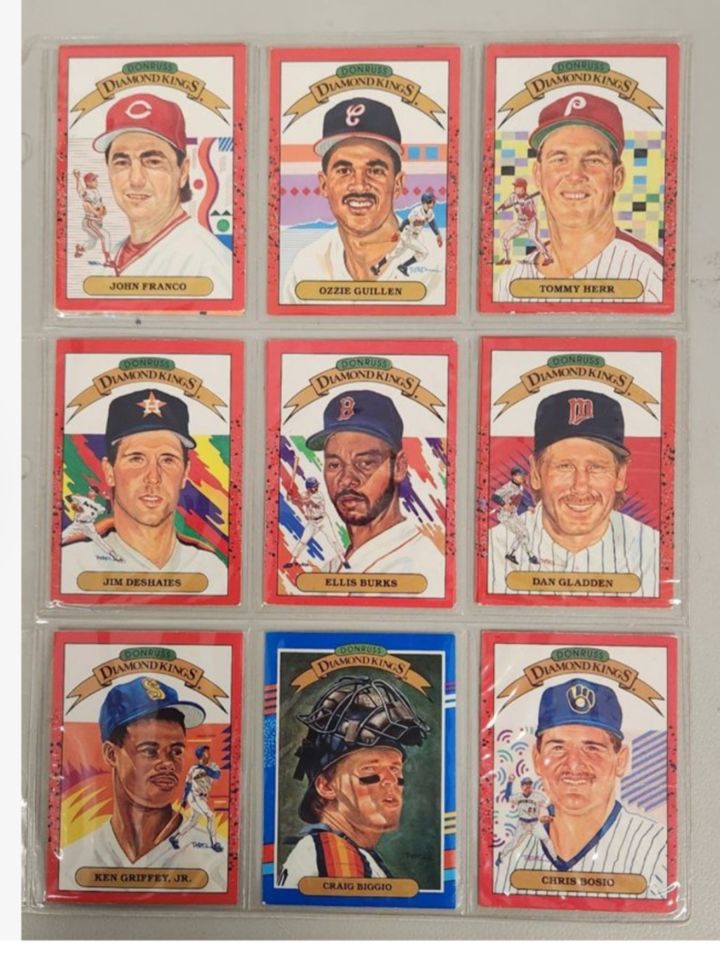 Collectors Sports Cards and Memorabilia Auction 
