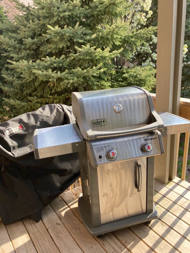 Up to 50% OFF online! Thomasville bedroom Leather sofa Weber grill Clothing Decor + more