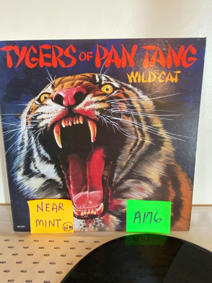 5th Sale (Albums N-Z) & Memorabilia