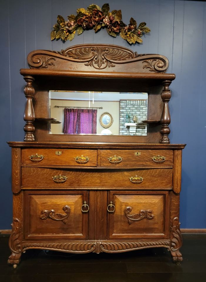 Rise and Shine in Escatawpa- Well Kept Home and Items 