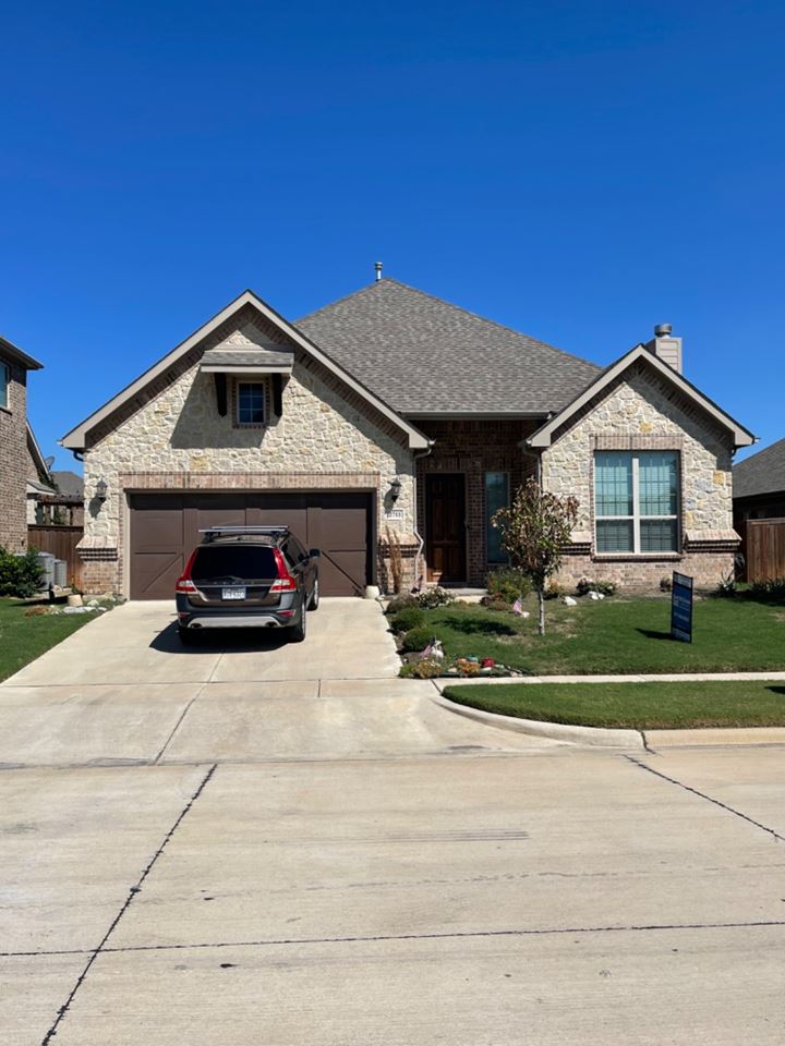 Twin Hills Estate Sale on Twin Ridge Drive by James Major Estate Sales